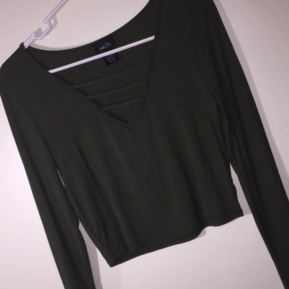 Crop top